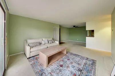 1440 Stonebridge Circle #J12, Wheaton, IL 60189 - Photo 5