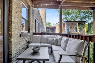 916 W Waveland Ave, Chicago, IL 60613 - Photo 21