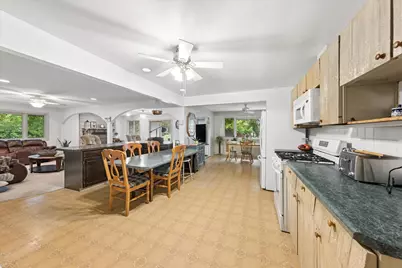 459 W Millers Road, Des Plaines, IL 60016 - Photo 7