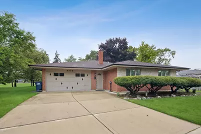 459 W Millers Road, Des Plaines, IL 60016 - Photo 1