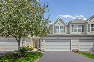 1104 Colonial Dr, Joliet, IL 60432 - Photo 1