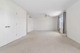 1312 Chesterfield Ln, Grayslake, IL 60030 - Photo 19