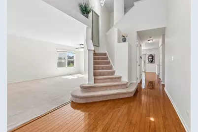 1312 Chesterfield Lane, Grayslake, IL 60030 - Photo 3