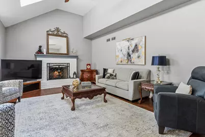 627 Rock Spring Road, Naperville, IL 60565 - Photo 11