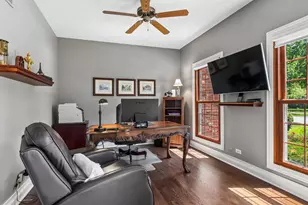 627 Rock Spring Rd, Naperville, IL 60565 - Photo 15