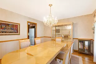 1509 Lori-Lyn Ln, Northbrook, IL 60062 - Photo 5