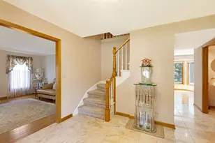 1509 Lori-Lyn Ln, Northbrook, IL 60062 - Photo 3