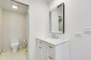 1509 Lori-Lyn Ln, Northbrook, IL 60062 - Photo 15