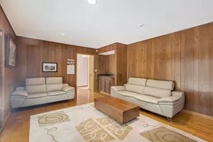 1509 Lori-Lyn Ln, Northbrook, IL 60062 - Photo 11