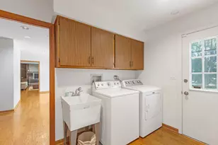 1509 Lori-Lyn Ln, Northbrook, IL 60062 - Photo 25