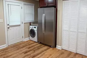 9427 Nerbonne Ave, Franklin Park, IL 60131 - Photo 3