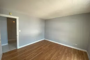 1043 S York Rd, Bensenville, IL 60106 - Photo 13