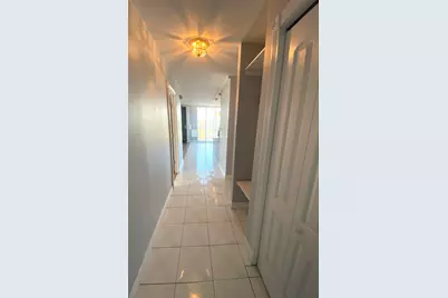 1043 S York Road #411, Bensenville, IL 60106 - Photo 3