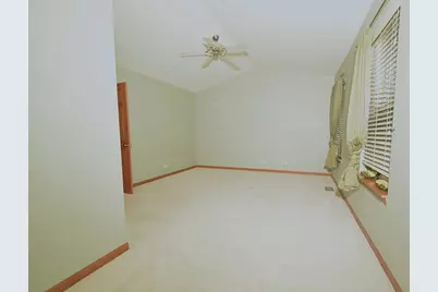 2460 Georgetown Circle, Aurora, IL 60503 - Photo 13