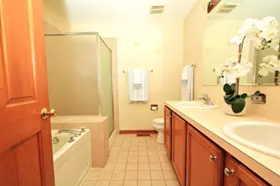 2460 Georgetown Cir, Aurora, IL 60503 - Photo 11