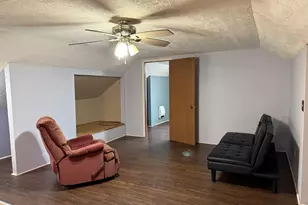 220 7th St, Streator, IL 61364 - Photo 11