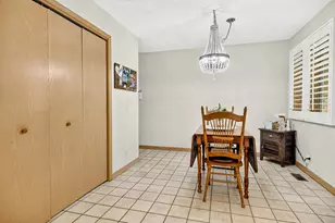 3510 Grandview Dr, Rockford, IL 61114 - Photo 17