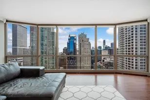 21 E Huron St, Chicago, IL 60611 - Photo 7
