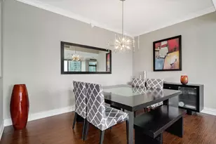 21 E Huron St, Chicago, IL 60611 - Photo 13