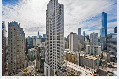21 E Huron Street #3204, Chicago, IL 60611 - Photo 3