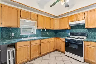 3938 N Austin Ave, Chicago, IL 60634 - Photo 13