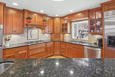 1421 Wilmette Avenue, Wilmette, IL 60091 - Photo 11
