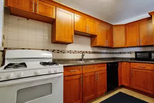 2435 W Balmoral Ave, Chicago, IL 60625 - Photo 7