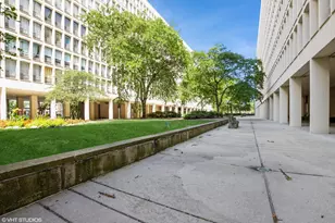 1451 E 55th St, Chicago, IL 60615 - Photo 23