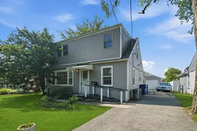 6811 W Crandall Avenue, Worth, IL 60482 - Photo 1