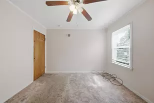 6811 W Crandall Ave, Worth, IL 60482 - Photo 15