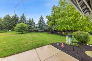 413 Carriage Ct, Oswego, IL 60543 - Photo 27