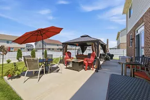 2236 Bilstone Dr, Lynwood, IL 60411 - Photo 33