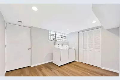 50 E 37th Street, Chicago, IL 60653 - Photo 9