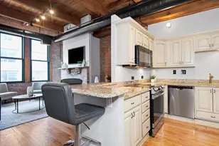 331 S Peoria St, Chicago, IL 60607 - Photo 5