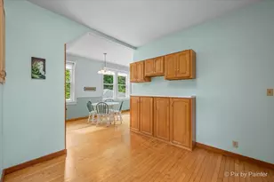 112 Grace Ln, Fox River Grove, IL 60021 - Photo 9