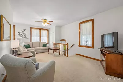 112 Grace Lane, Fox River Grove, IL 60021 - Photo 3