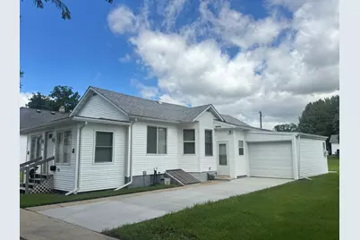 224 W 2nd Place, Spring Valley, IL 61362 - Photo 31