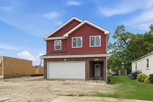 15234 7th Ave, Phoenix, IL 60426 - Photo 1
