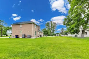 810 N Maple St, Prospect Heights, IL 60070 - Photo 51