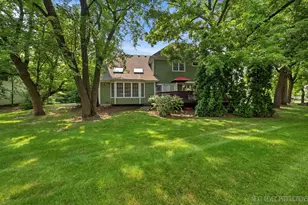 1002 Stonehedge Rd, Saint Charles, IL 60174 - Photo 35