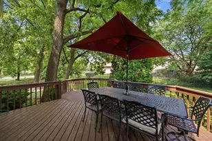 1002 Stonehedge Rd, Saint Charles, IL 60174 - Photo 33