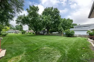29W303 Hartman Dr, Naperville, IL 60564 - Photo 35
