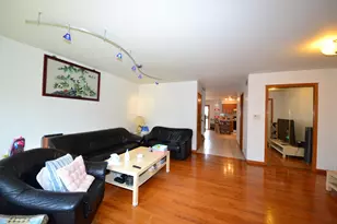 2823 S Farrell St, Chicago, IL 60608 - Photo 5
