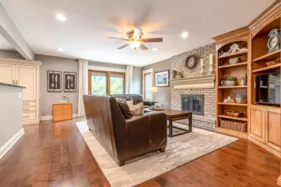 2768 Glendower Terrace, Elgin, IL 60124 - Photo 21