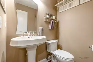 2768 Glendower Terrace, Elgin, IL 60124 - Photo 25