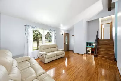 3332 N Lewis Avenue, Waukegan, IL 60087 - Photo 5