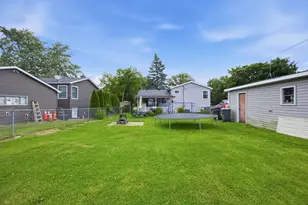 3332 N Lewis Ave, Waukegan, IL 60087 - Photo 27
