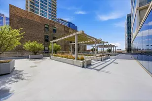 611 S Wells St, Chicago, IL 60607 - Photo 19