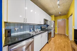 611 S Wells St, Chicago, IL 60607 - Photo 5