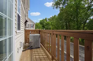 773 W Misty Dr, Palatine, IL 60074 - Photo 9